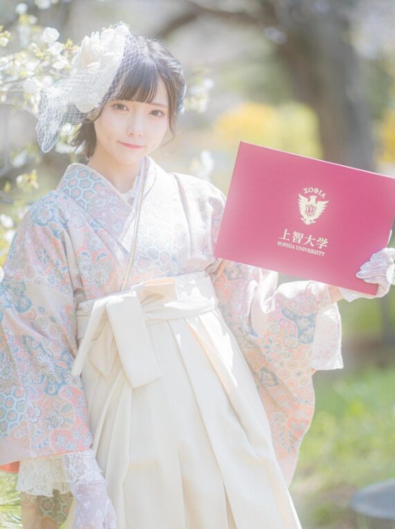 CANDY TUNEの福山梨乃は最年長で上智大学卒業の才女!彼女のことをもっと知りたい!