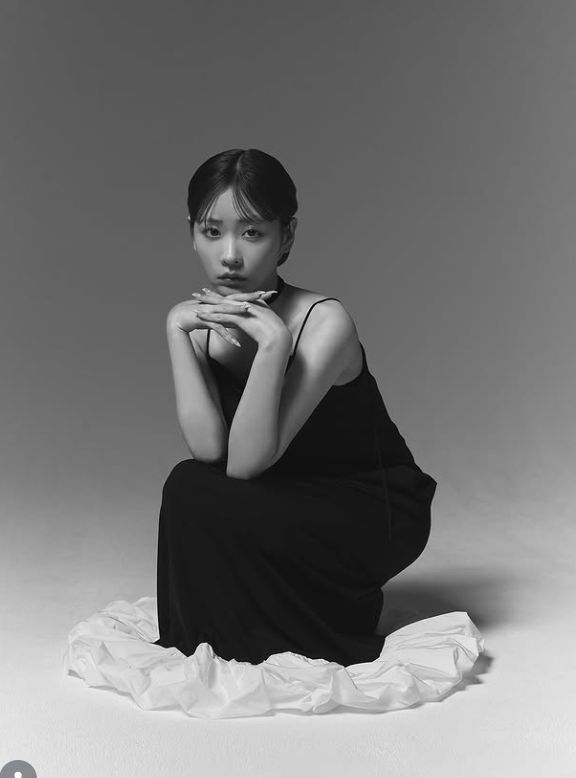 FRUITS ZIPPERが4th Anniversary写真集発売決定!ソロカットも解禁!