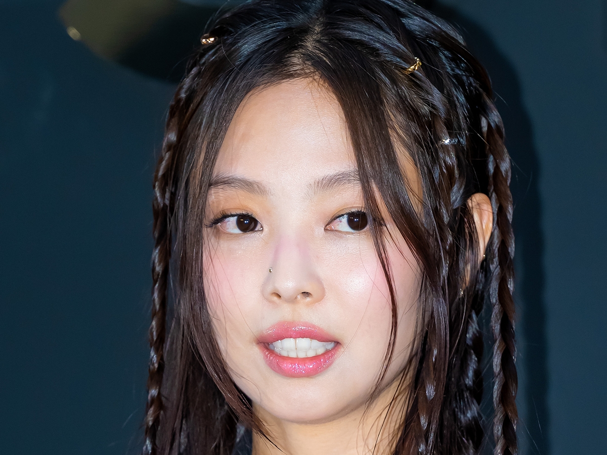BLACKPINKのジェニーが体型の悩みを告白！コンプレックスとどう向き合ってきたのかを知りたい！