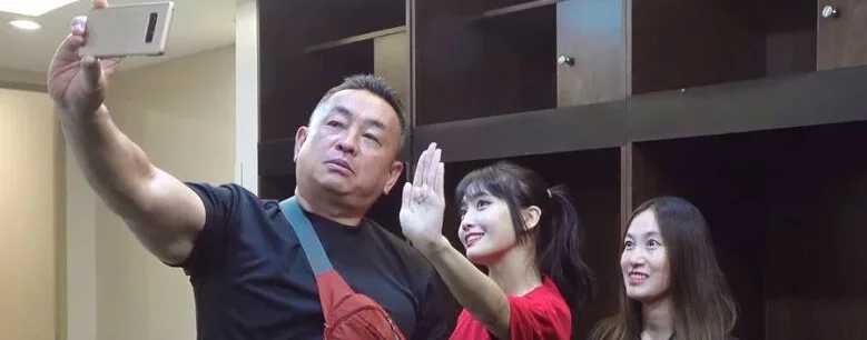 TWICEのモモの姉がモモの豪快すぎる親孝行を告白！ネットの反応は？