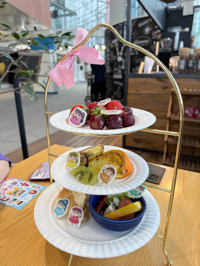 FRUITS ZIPPERの期間限定コラボカフェが開催!コラボメニューや購入特典を調べてみた!