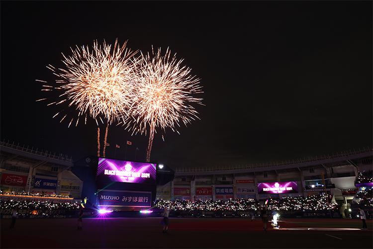 LE SSERAFIM のウンチェがZOZOマリンスタジアムで始球式に登場!ファンの反応は?