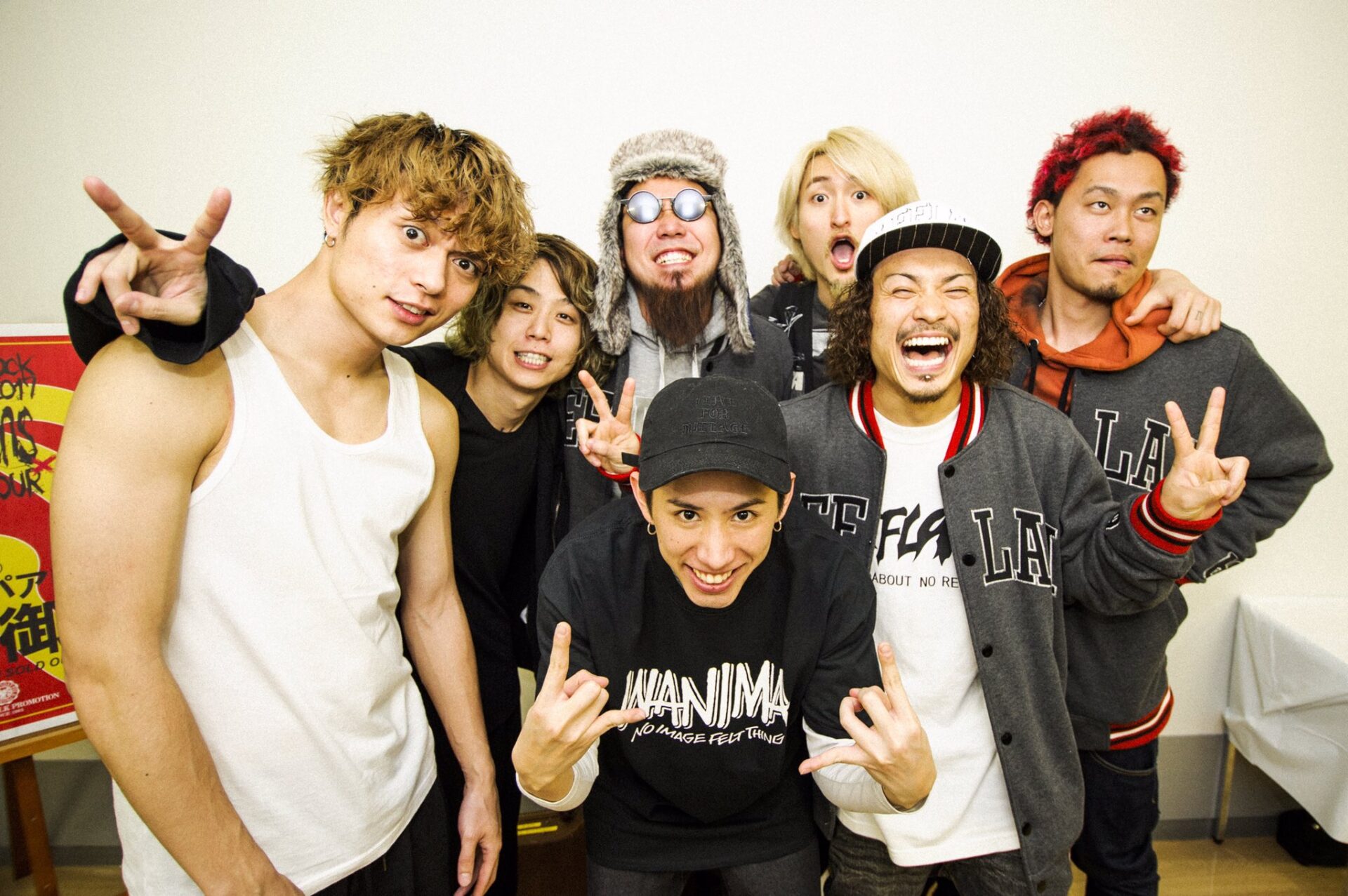 ONE OK ROCKの１CHANCE FESTIVAL出演を記念したオフィシャルグッズを販売！詳細は？
