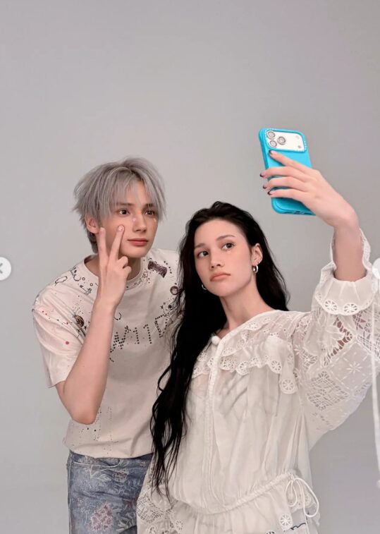 TOMORROW X TOGETHER(TXT)のヒュニンカイと妹バヒエのツーショットが美しすぎる!