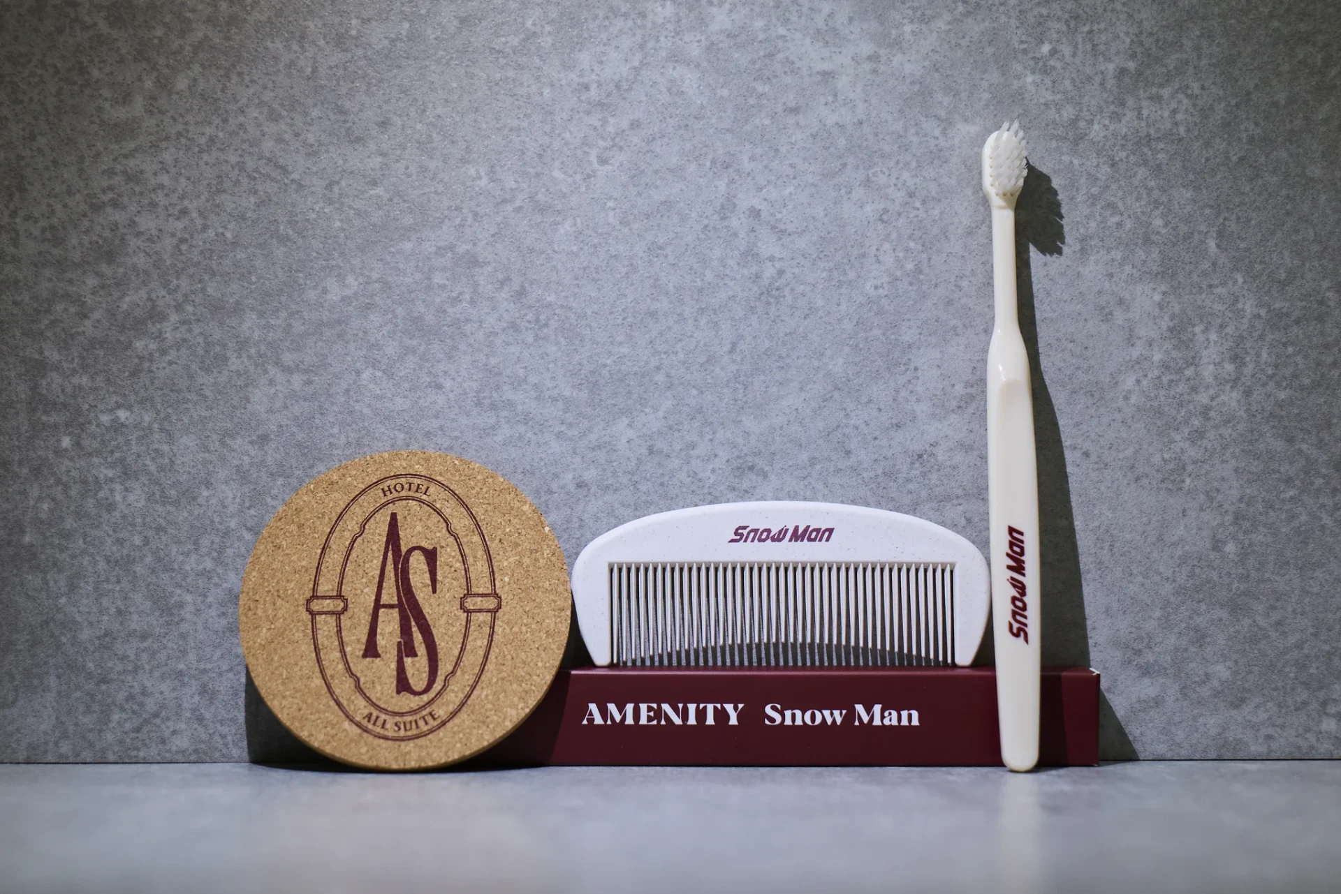 Snow Man、6thアルバム『AMENITY』発売!ホテルをテーマにした極上のエンターテインメントに注目